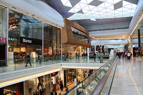 24495-london_shopping-mall_1716.jpg