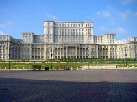 33800-8_palatul-parlamentului-romaniei.jpg