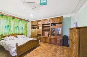Casă P+M cu grădină generoasă în Ineu anunturi imobiliare Arad