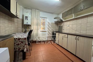 Apartament cu 3 camere, etajul 1, centrala proprie, zona Soarelui anunturi imobiliare Timis