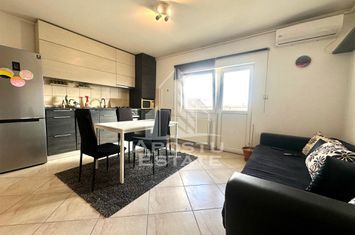 Apartament cu 3 camere, centrala proprie,  zona Soarelui anunturi imobiliare Timis