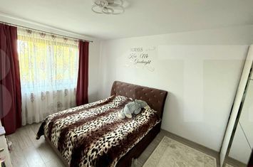 Casă - 5 camere de vanzare BOTOSANI - Botosani anunturi imobiliare Botosani