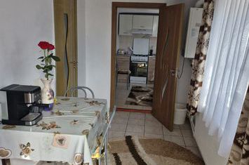 Casă - 3 camere de vanzare AUREL VLAICU - Hunedoara anunturi imobiliare Hunedoara