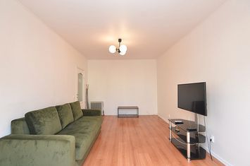 Apartament 3 camere de inchiriat TINERETULUI - Bucuresti anunturi imobiliare Bucuresti