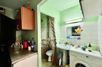 Apartament o camera, etaj 2, bloc anvelopat, Complexul Studentesc anunturi imobiliare Timis
