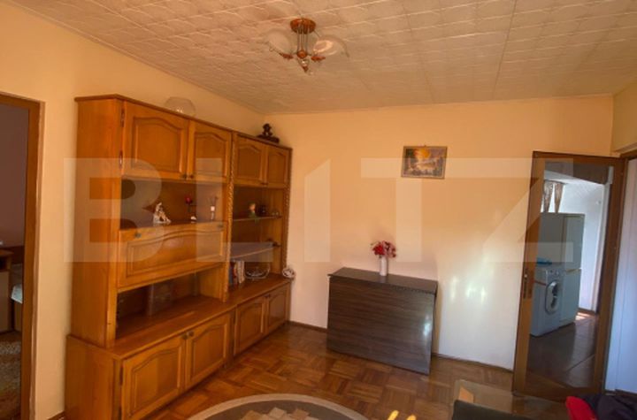 Apartament 2 camere de vanzare MICRO 6 - Dambovita anunturi imobiliare Dambovita