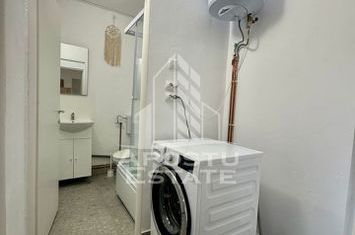 Apartament cu 3 camere, 2 bai, etaj intermediar, Aradului anunturi imobiliare Timis