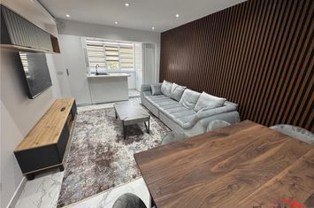 Apartament 3 camere de inchiriat ULTRACENTRAL - Vrancea anunturi imobiliare Vrancea