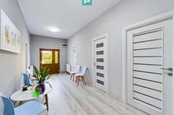 Proprietate multifuncțională într-o locație Centrală anunturi imobiliare Arad