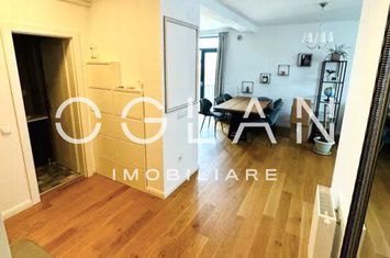 Apartament 3 camere de vanzare SIBIU - Sibiu anunturi imobiliare Sibiu