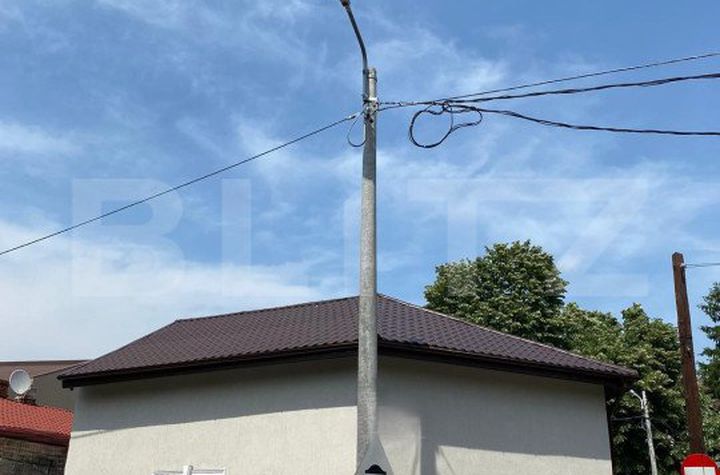 Vilă - 4 camere de vanzare 1 MAI - Bucuresti anunturi imobiliare Bucuresti