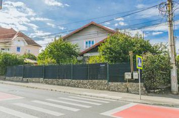 Casă - 6 camere de vanzare STRAND - Sibiu anunturi imobiliare Sibiu