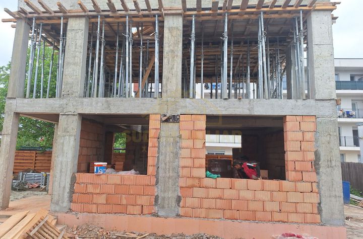 VILA INDIVIDUALA P+1-STR.ASTRELOR(METROU BERCENI) anunturi imobiliare Bucuresti