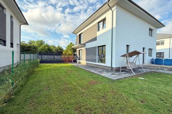Vila Tamasi Corbeanca P+1E cu 4 CAMERE Lot 493 MP anunturi imobiliare Bucuresti