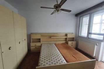 Apartament 2 camere de vanzare RADAUTI - Suceava anunturi imobiliare Suceava