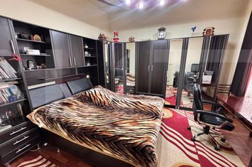 Vilă - 3 camere de vanzare BOTOSANI - Botosani anunturi imobiliare Botosani