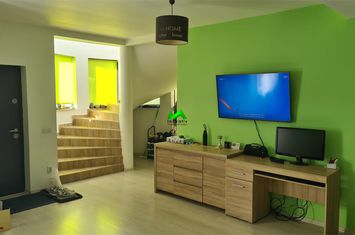 Casă - 3 camere de inchiriat CALEA CISNADIEI - Sibiu anunturi imobiliare Sibiu