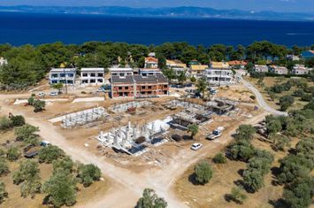 Apartament nou 49,90 mp, 140 m de mare, Skala Rachoniou anunturi imobiliare Grecia