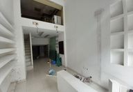 700 €, Spațiu comercial
