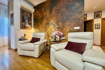 Apartament 3 camere 137 mp utili zona Take Ionescu anunturi imobiliare Timis