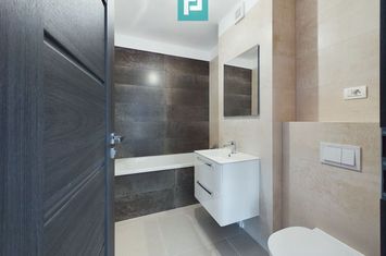 Apartament generos cu 1 camera, Bloc Nou anunturi imobiliare Arad