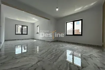 Vilă - 4 camere de vanzare IASI - Iasi anunturi imobiliare Iasi