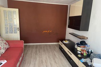 Apartament 2 camere de vanzare SUD - Vrancea anunturi imobiliare Vrancea