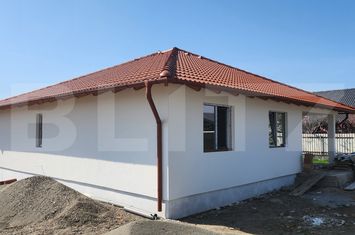 Casă - 4 camere de vanzare NAZNA - Mures anunturi imobiliare Mures