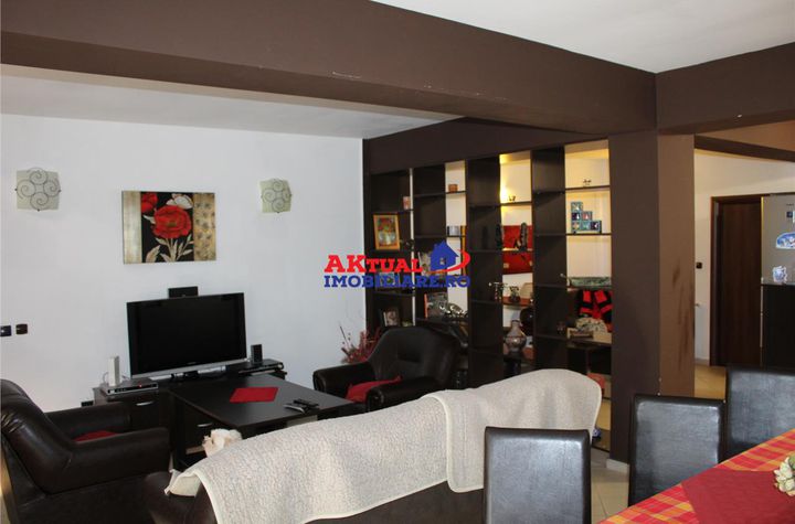 Vilă - 7 camere de vanzare PREDEAL - Brasov anunturi imobiliare Brasov