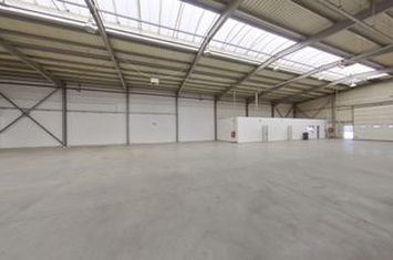 Hala industrială 727 mp anunturi imobiliare Arad