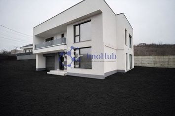 Vila noua Barnova, finisaje premium, 700 mp teren, comision 0% anunturi imobiliare Iasi