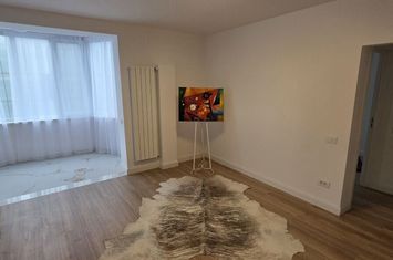 Apartament 2 camere renovat de vanz – Unirii – I.C. Brătianu anunturi imobiliare Bucuresti