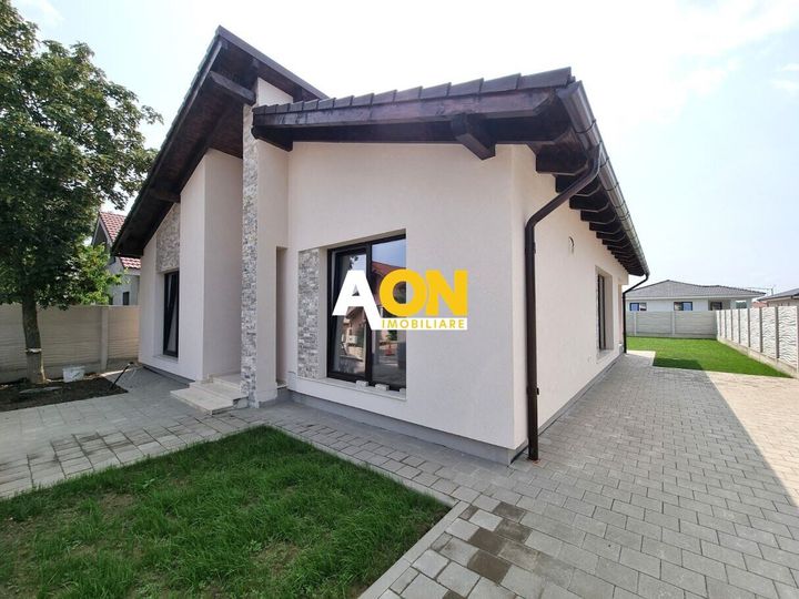Casa 3 Camere, 100 mp, Teren 330 mp, Toate Utilitatile, Zona Micesti anunturi imobiliare Alba