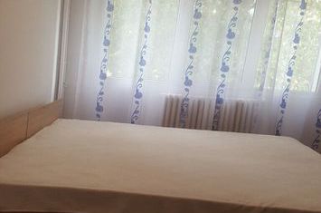 Apartament 2 camere semidecomandat de vanzare zona Podu Ros anunturi imobiliare Iasi