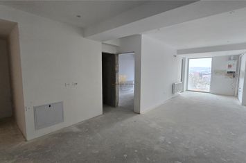 Apartament 2 camere de vanzare VEST - Suceava anunturi imobiliare Suceava