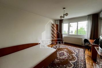 Apartament o camera, etaj 4, bloc anvelopat, Complexul Studentesc anunturi imobiliare Timis
