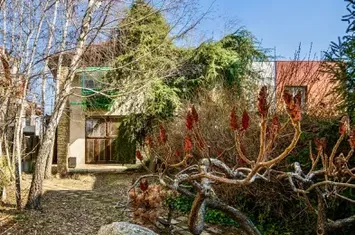 Casa din Poveste disponibilă spre Vânzare - Lacul Baneasa anunturi imobiliare Bucuresti