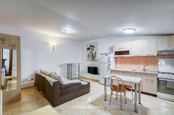 Apartament 2 camere de inchiriat GARA DE NORD - Bucuresti anunturi imobiliare Bucuresti