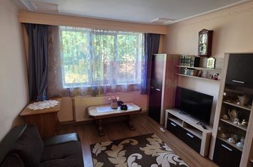 Apartament cu 2 camere de vanzare in Sinaia anunturi imobiliare Prahova