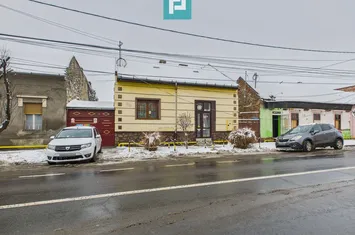 Casă cu 4 camere în zona Parneava anunturi imobiliare Arad
