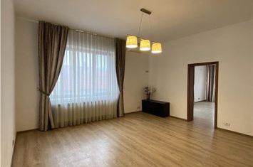 Apartament 2 camere de vanzare CENTRAL - Bihor anunturi imobiliare Bihor