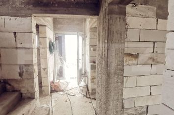 Vilă - 4 camere de vanzare CRAIOVA - Dolj anunturi imobiliare Dolj