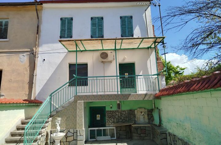 Casă 3 niveluri, 180 mp, teren 113 mp — Pentapoli anunturi imobiliare Grecia