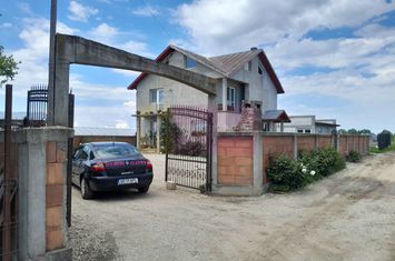 VARASTI / GR - CASA P+1+M (4 CAM) DE VANZARE anunturi imobiliare Giurgiu