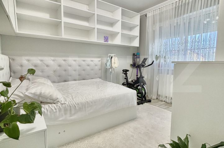 Vilă - 4 camere de vanzare GIROC - Timis anunturi imobiliare Timis