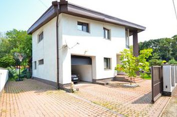 Baneasa - Teisani, vila P+1E, 6 camere, suprafata utila 212 mp anunturi imobiliare Bucuresti