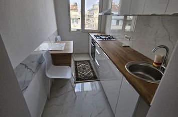Apartament proaspat renovat 2 camere Kogalniceanu/Cismigiu anunturi imobiliare Bucuresti