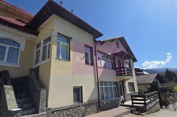 Casa de vanzare cu 6 camere in Busteni anunturi imobiliare Prahova