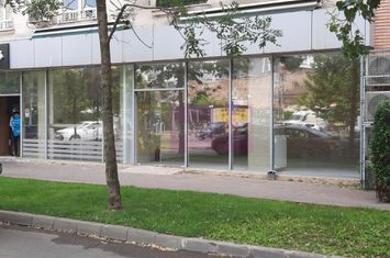 Inchiriere spatiu comercial in zona Calea Calarasi, stradal anunturi imobiliare Bucuresti