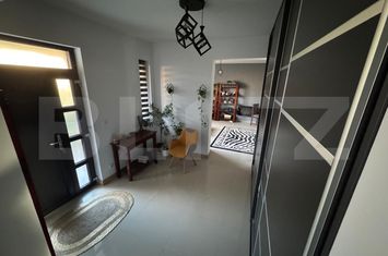 Casă - 4 camere de vanzare 14 MAI - Satu Mare anunturi imobiliare Satu Mare